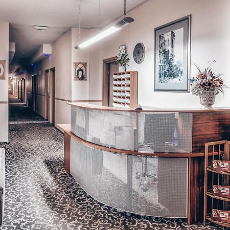 Pervaza Hotel Panevezys Bagian luar foto