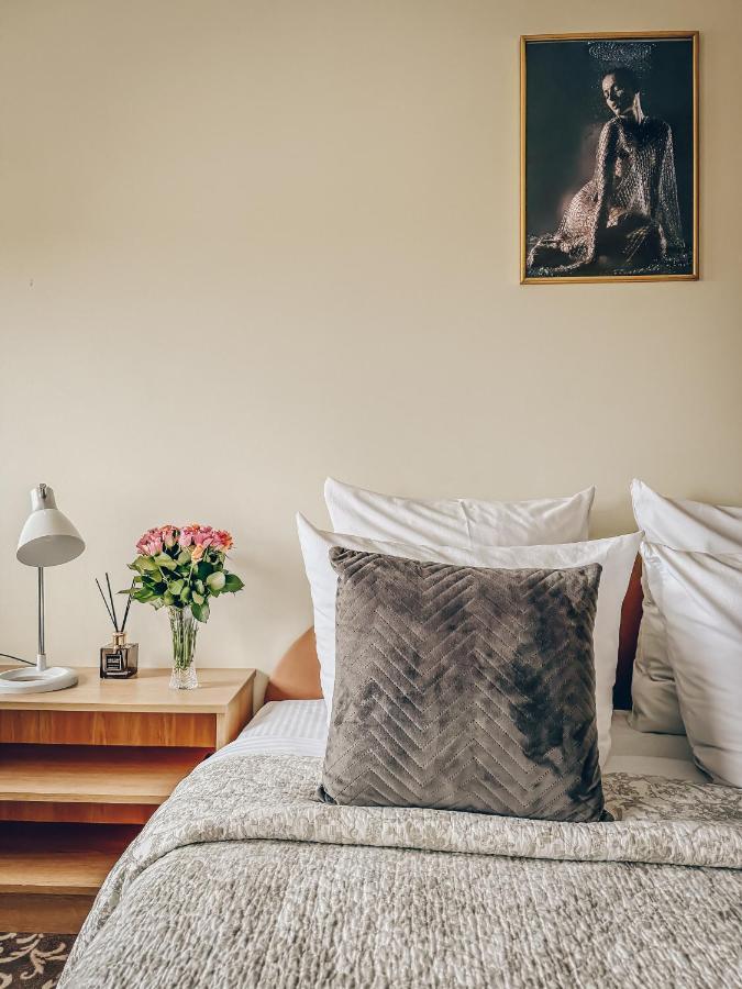 Pervaza Hotel Panevezys Bagian luar foto