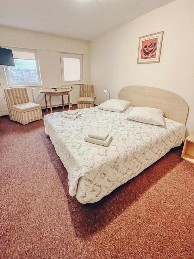 Pervaza Hotel Panevezys Bagian luar foto